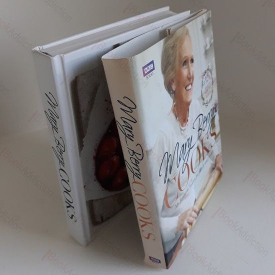Picture of Mary Berry Cooks: My Favourite Recipes for Family and Friends