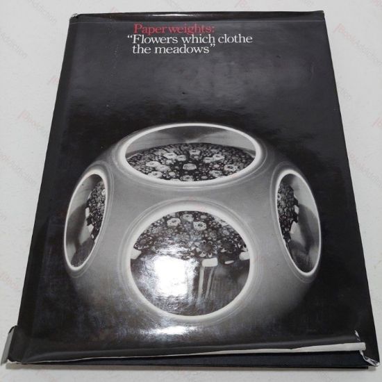 Picture of Paperweights : Flowers which Clothe the Meadows