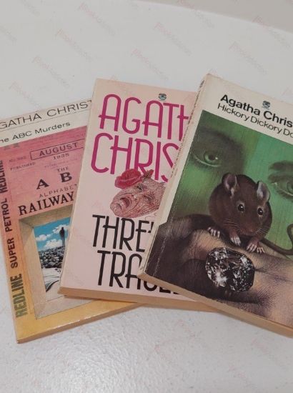 Picture of Hickory Dickory Dock; The ABC Murders; Three Act Tragedy (Three Volumes)