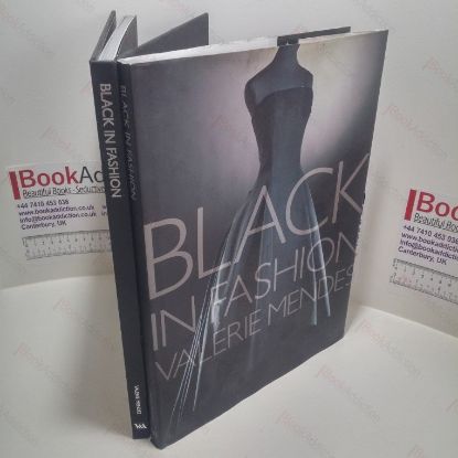 Picture of Black in Fashion