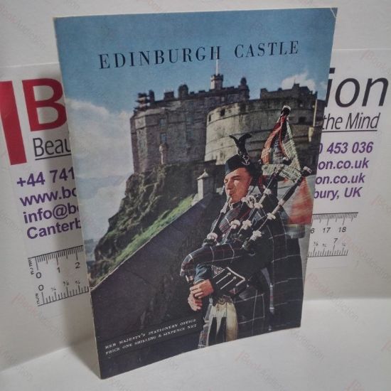 Picture of Edinburgh Castle : An Illustrated Guide with the Story of the Castle Through the Centuries
