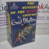 Picture of The Mystery of the Burnt Cottage (Armada Paperbacks for Boys and Girls, No. C24)