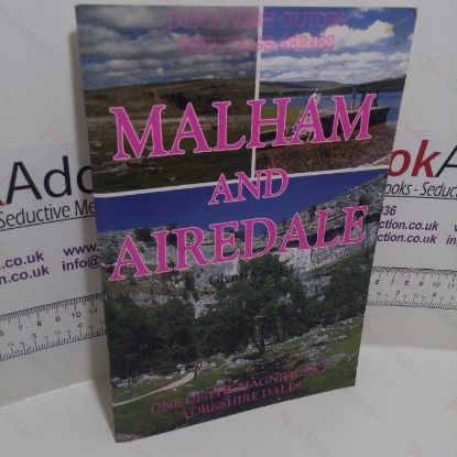 Picture of 9 Walks In and Around Dovedale (Peak District National Park Guide)