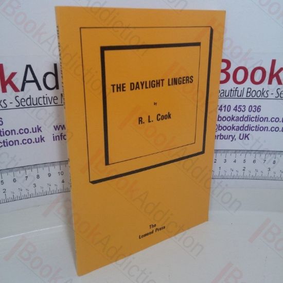 Picture of The Daylight Lingers: Poems