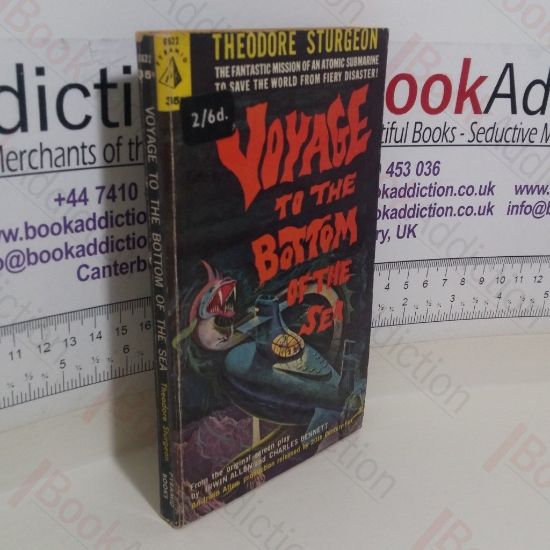 Picture of Voyage to the Bottom of the Sea: From the Original Screenplay By Irwin Allen and Charles Bennett (Book No. G622)