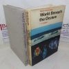 Picture of World Beneath the Oceans (Modern Knowledge series)