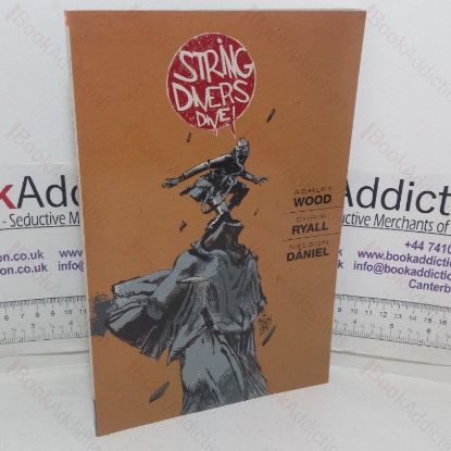 Picture of String Divers Dive