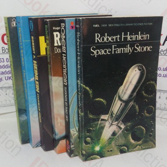 Picture of Starman Jones; Double Star; The Star Beast; Tunnel in the Sky; The Puppet Masters; Space Family Stone (Robert Heinlein Science Fiction Collection) (Six volumes)