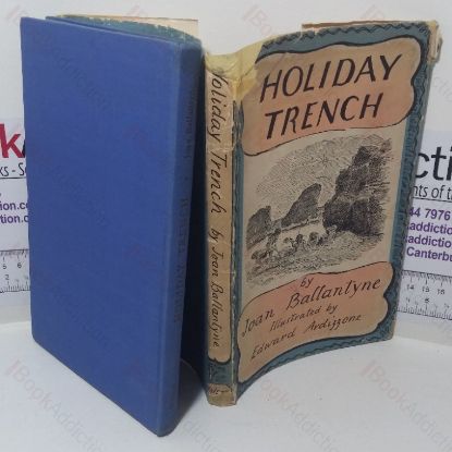 Picture of Holiday Trench