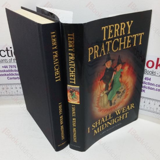 Picture of I Shall Wear Midnight (A Discworld Novel)