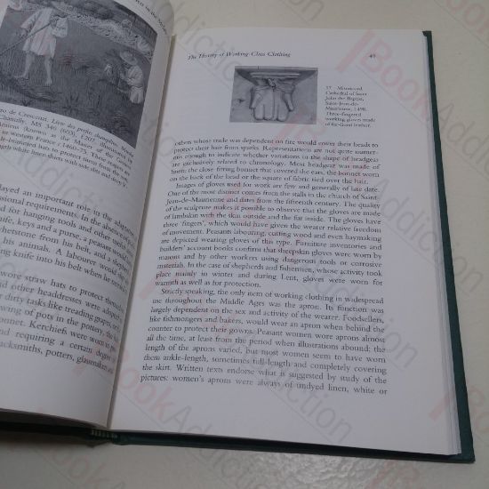 Picture of Dress in the Middle Ages