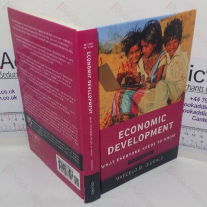 Picture of Economic Development (What Everyone Needs to Know series)