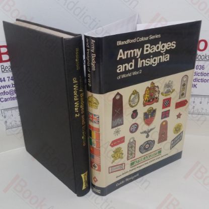 Picture of Army Badges and Insignia of World War 2, Volume 2 (Blandford Colour series)