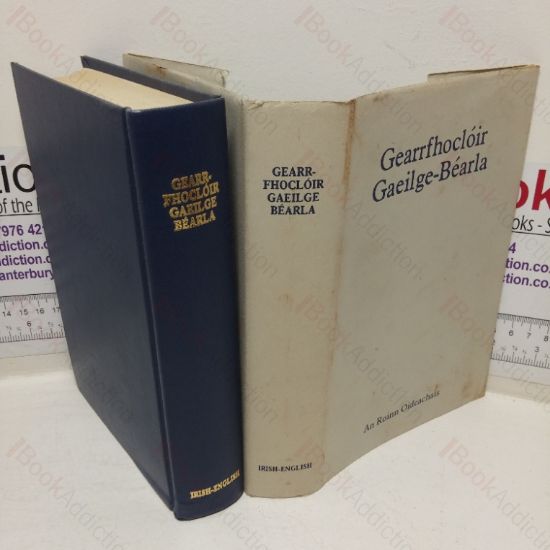Picture of Gearrfhocloir Gaelige-Bearla [English-Irish Dictionary]