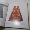 Picture of Chinese Clothing: An Illustrated Guide