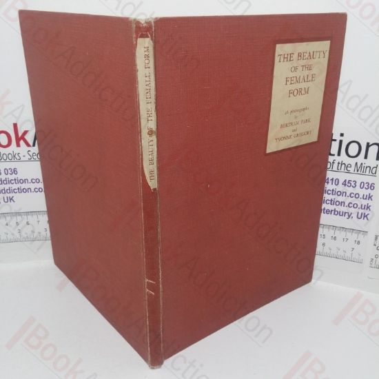 Picture of The Beauty of the Female Form: 48 Photographic Studies